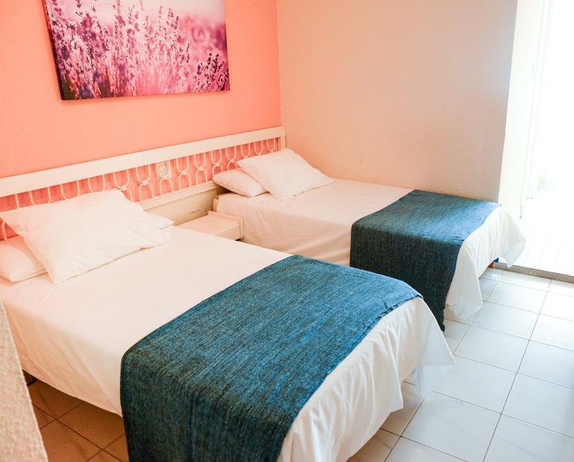 Hostal Isla Playa ภายนอก รูปภาพ