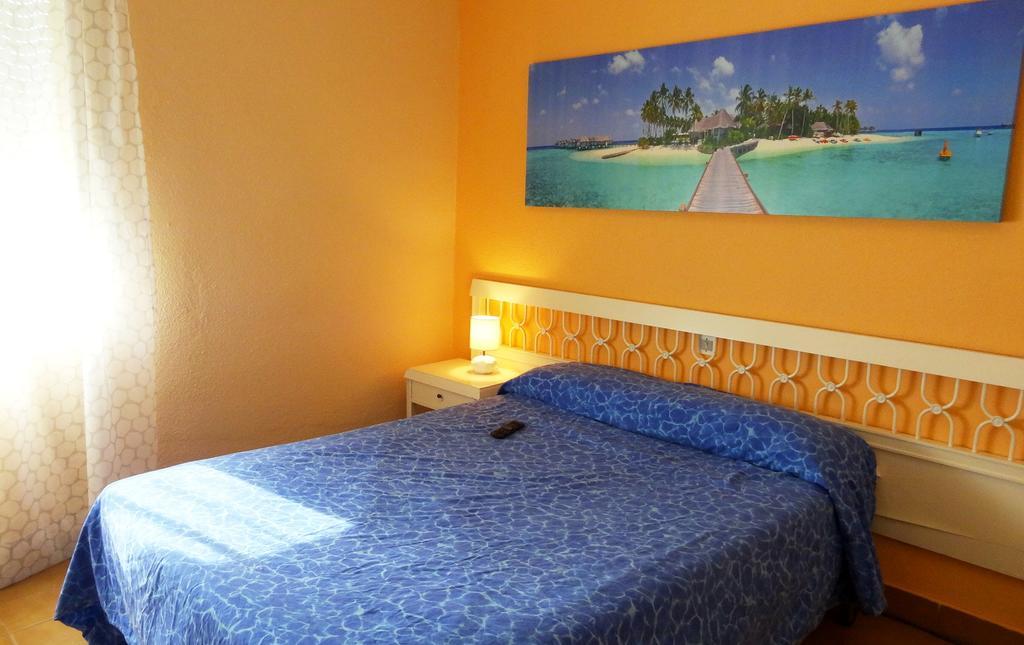 Hostal Isla Playa ภายนอก รูปภาพ